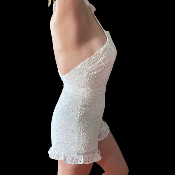 JOA LOS ANGELES Beautiful White Cotton Boho Romper - Picture 3 of 4